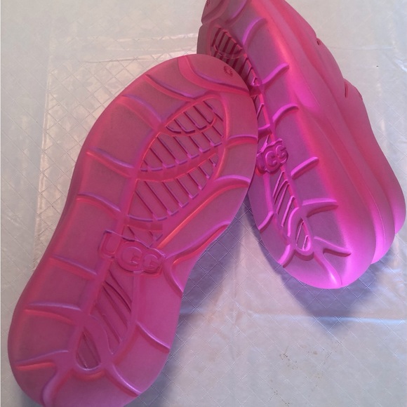 UGG EVA Sport Yeah Clog. Taffy Pink - Picture 8 of 9